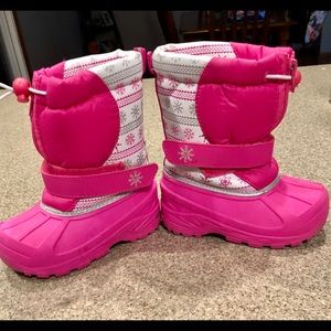 Girls size 8 Winter Snow Boots